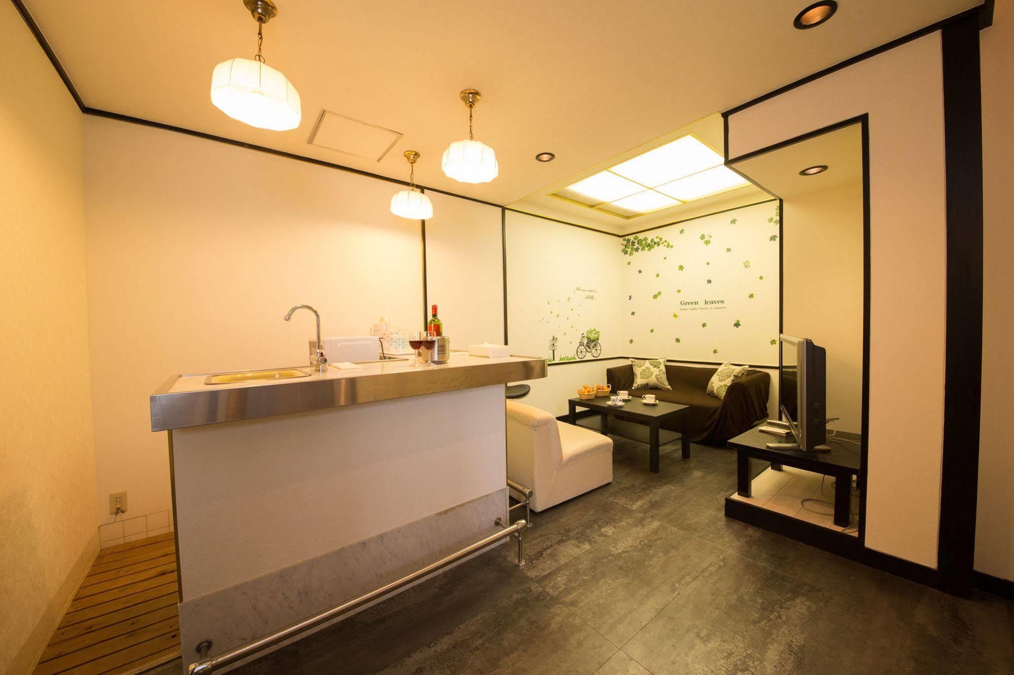 Hotel Candy Hall (Adults Only) Ōsaka Exterior foto
